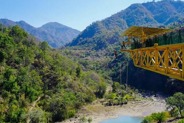 83 meter bungee jumping in rishikesh